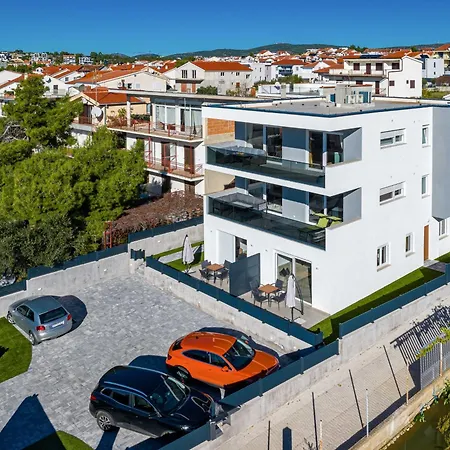 Apartment Velic